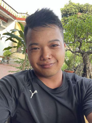 Hưởng Phạm
