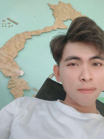 Trương Ngân Giang