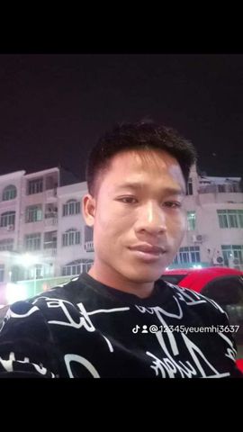 Hoàng duy
