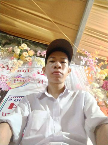Lê Văn lục