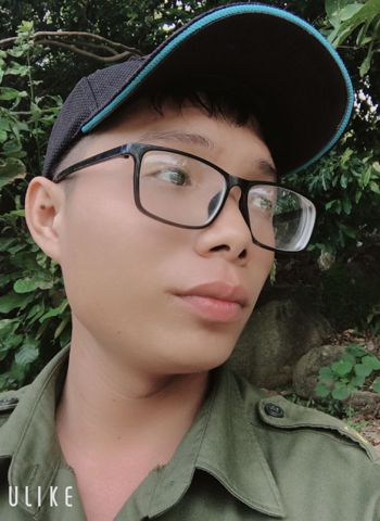 Hoàng Vinh