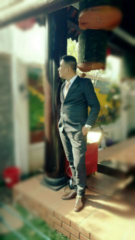 NP Hùng