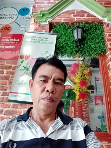 Châu Văn