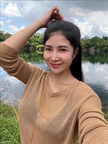 Huyền tini