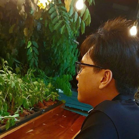 Nhật