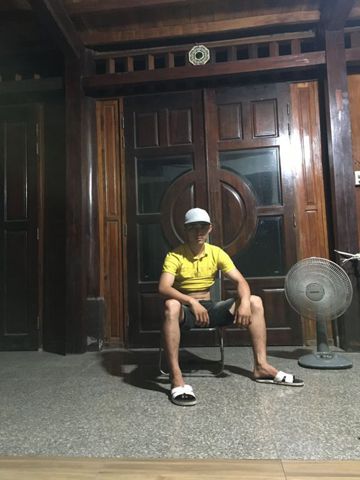 Việt