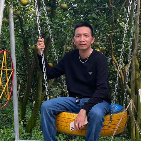 Nguyễn Hùng