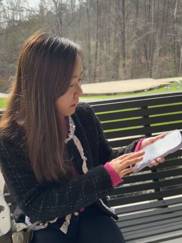 Ngân