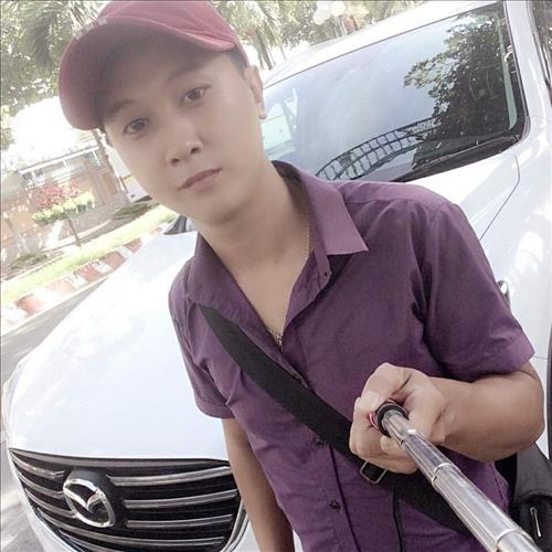 Hoàng Nam