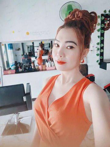 Ly Trà