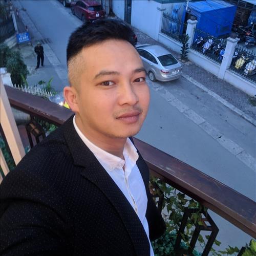 Tuan Le