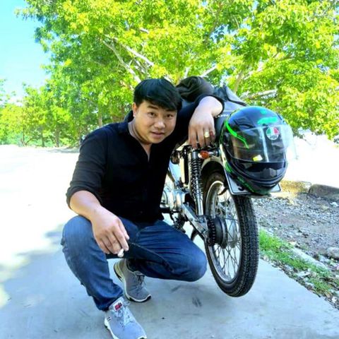 Long thành minh