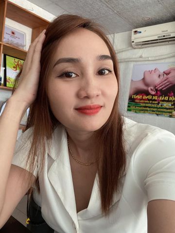 Thu Tuyền