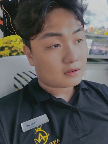 Nhật Lê Minh