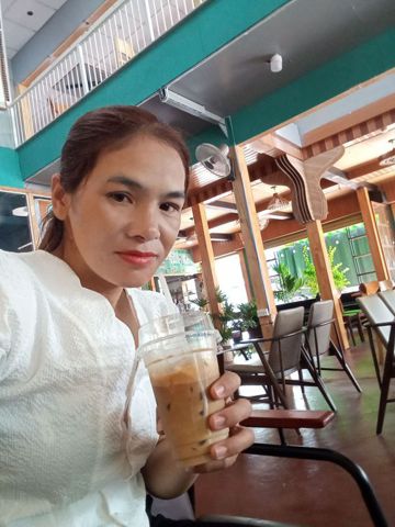 Hiền