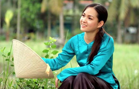 Co hai Thắm