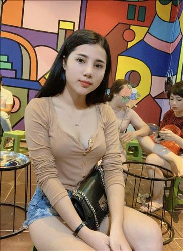 TRẦN THẢO