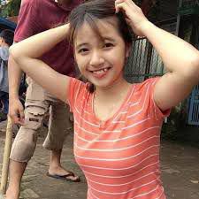 Nhi