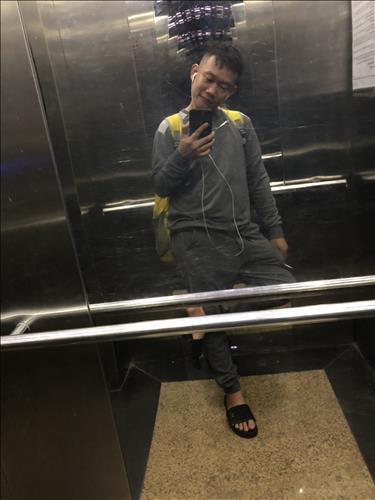 Tomy tý
