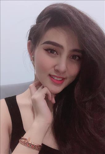 trang quỳnh