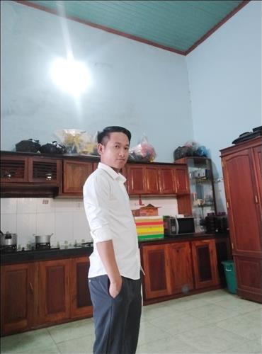 PHONG VÂN