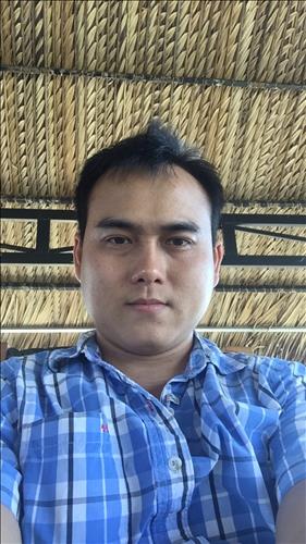 Lee Viet