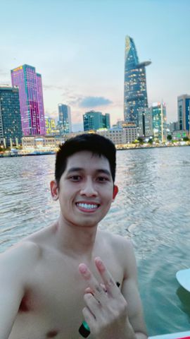 Minh Tú