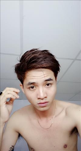 Quang Lê