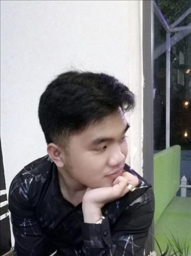 Hoàng Puốc khánh