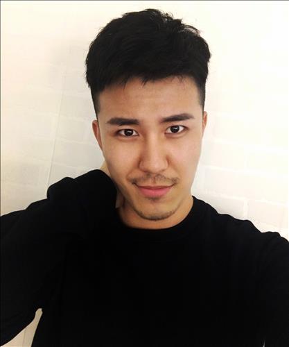 Phạm Hùng