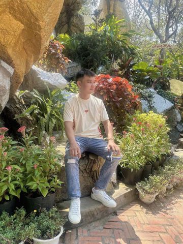 Tuấn
