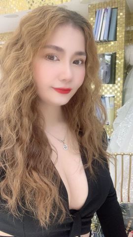 THUỲ DUNG
