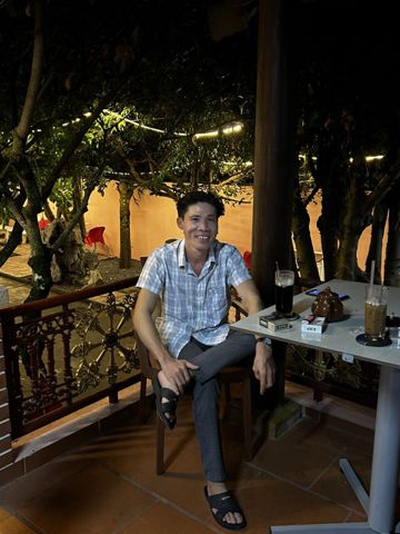 hậu