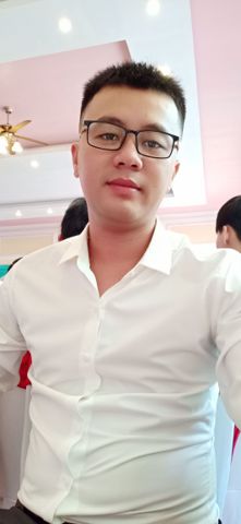 Hùng