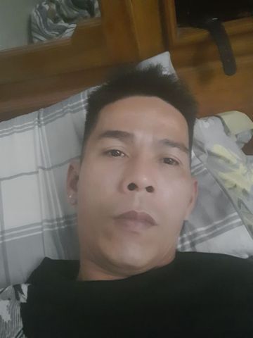 Tân