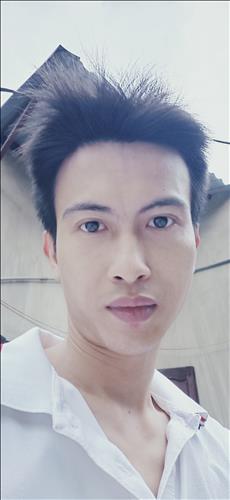 Tuấn Hùng