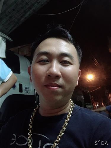 Nghĩa Nguyễn Hoàng