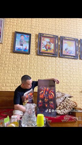 tài