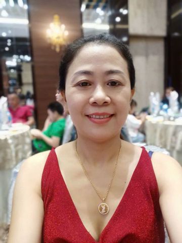 Yến