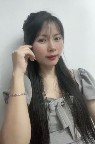 Ngân