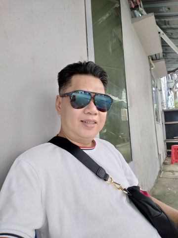 Tìm người yêu