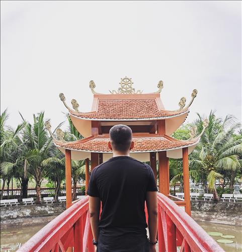 Mr Nguyen
