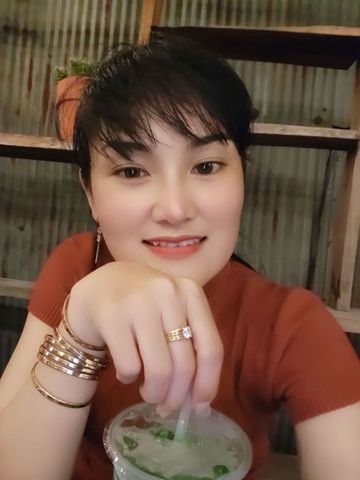 Hạ Nhung