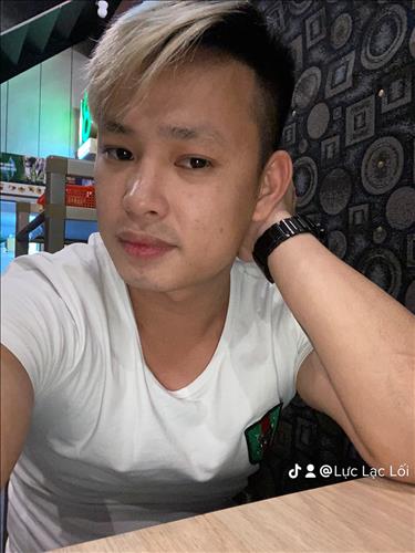 trương hồng lực