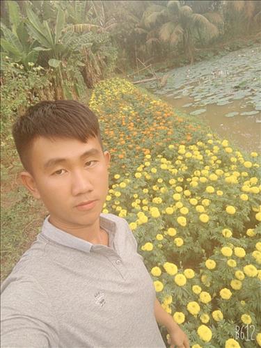Tân Nguyễn