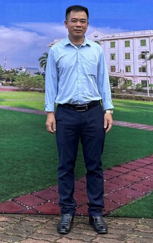 ANH VẪN CHỜ EM