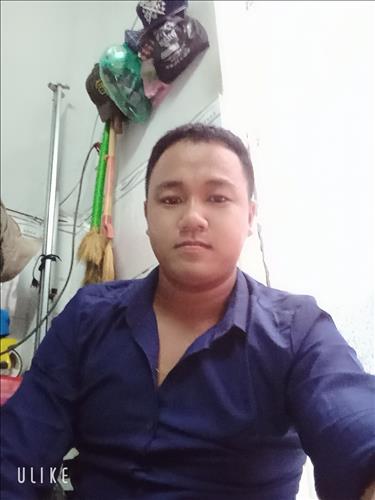Trương Hoàng Thông
