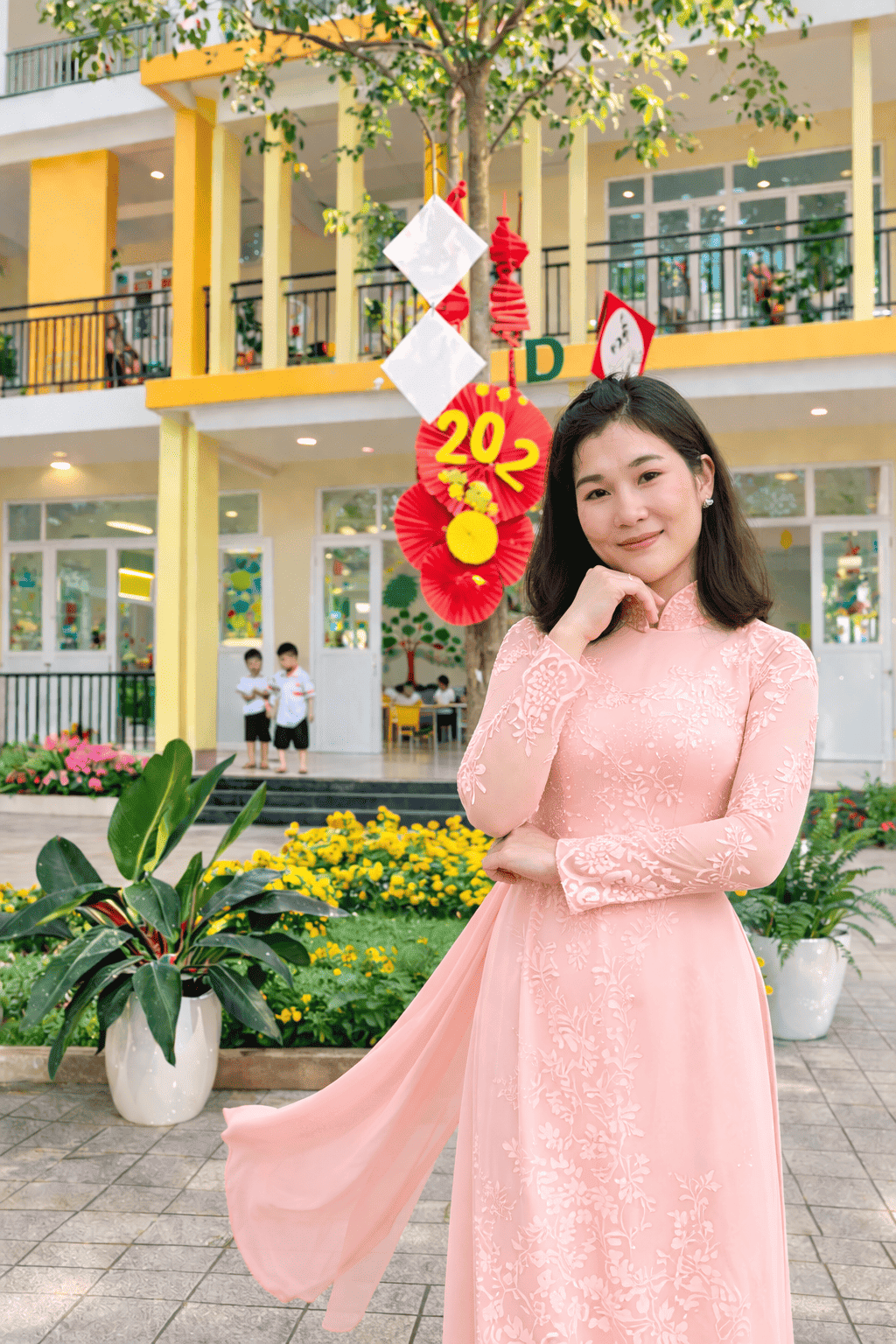 KH124879 | Nữ giới TÌM TÌNH YÊU Hồ Chí Minh, 1975 | M26 - TT43 | 1.500.000 đ, Hẹn hò