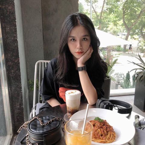 Kim Phượng