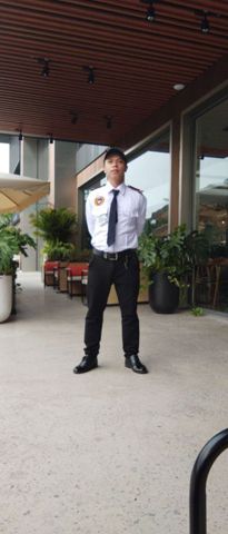 Lê Hoàng Tuấn